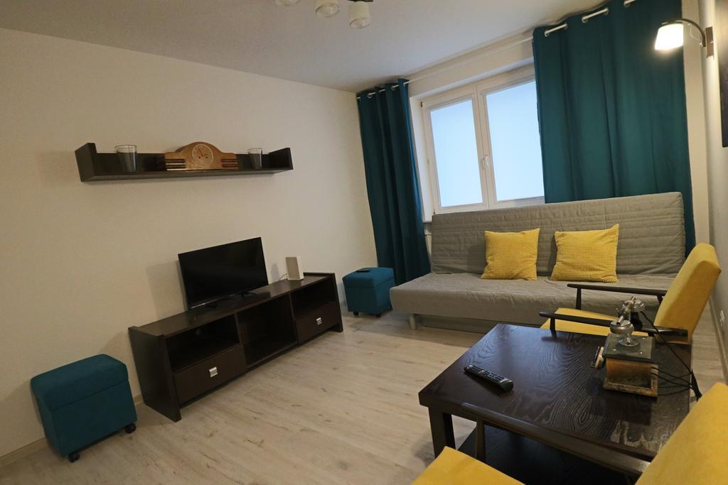 Apartment Mona Warsaw Przy Stacji Metra Exteriör bild